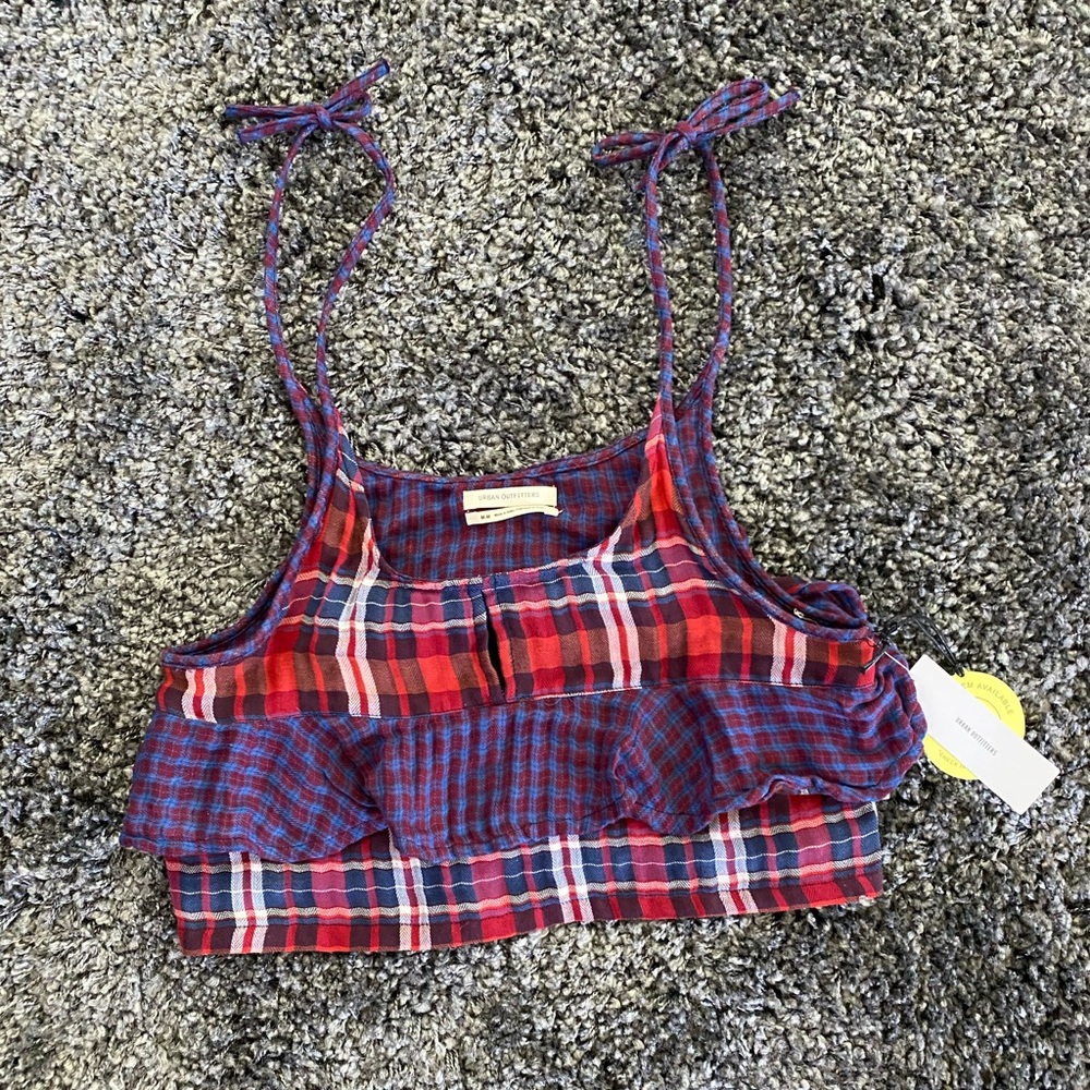 urban outfitters plaid crop top
